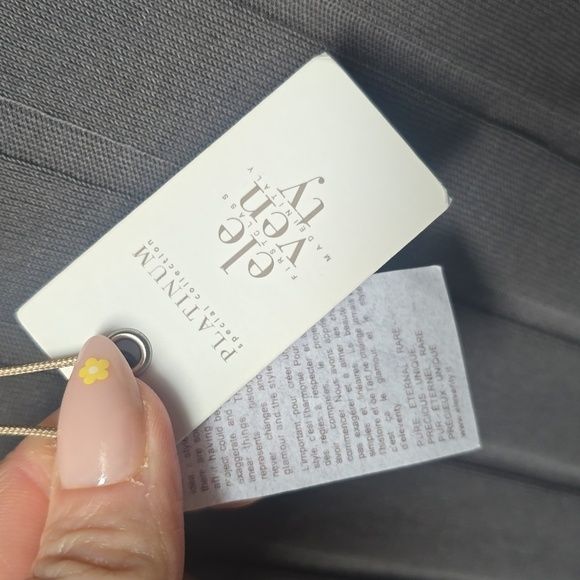 Eleventy Gray Rib Knit Crewneck Pullover Sweater Size Medium Men's NWT - Picture 6 of 8